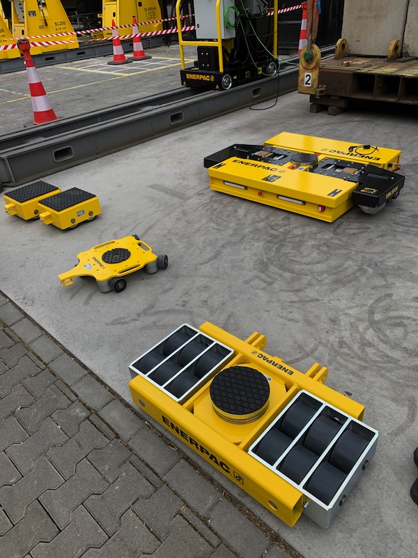 New Super Lift for Enerpac – Heavy Lift News