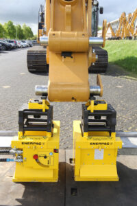 Enerpac's Safe Excavator Maintenance: Cube Jack System - Move It Magazine