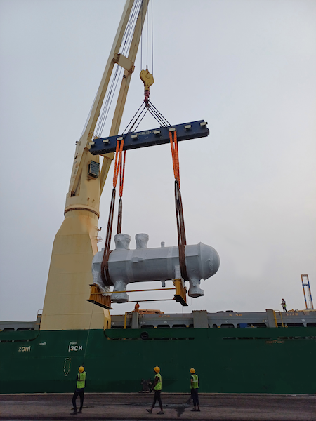 The 31000 dwt vessel AAL Kembla loading project cargo in Hazira