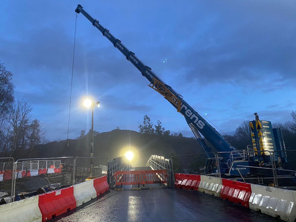 Sarens Rannoch Road bridge 3