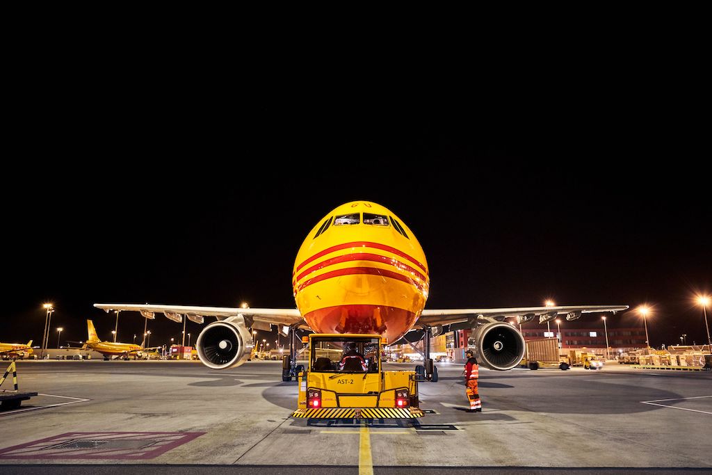 DHL