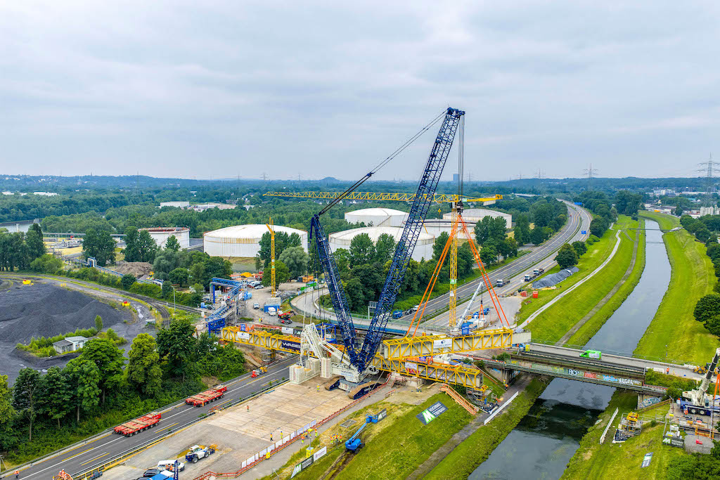 liebherr lr11000 wasel 04 300dpi