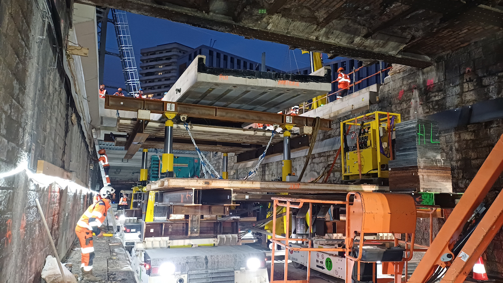 Photo 2 Enerpac Mediaco Viaduct 2 low res