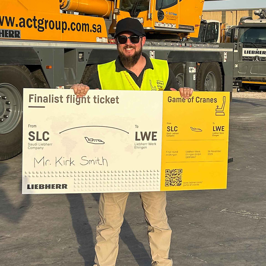 liebherr game of cranes africa kirk smith 300dpi