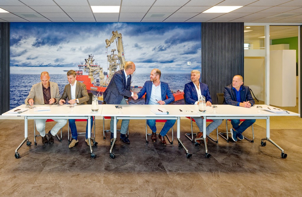 Royal Van Beest Enduro Sofslings takeover Nov 2025