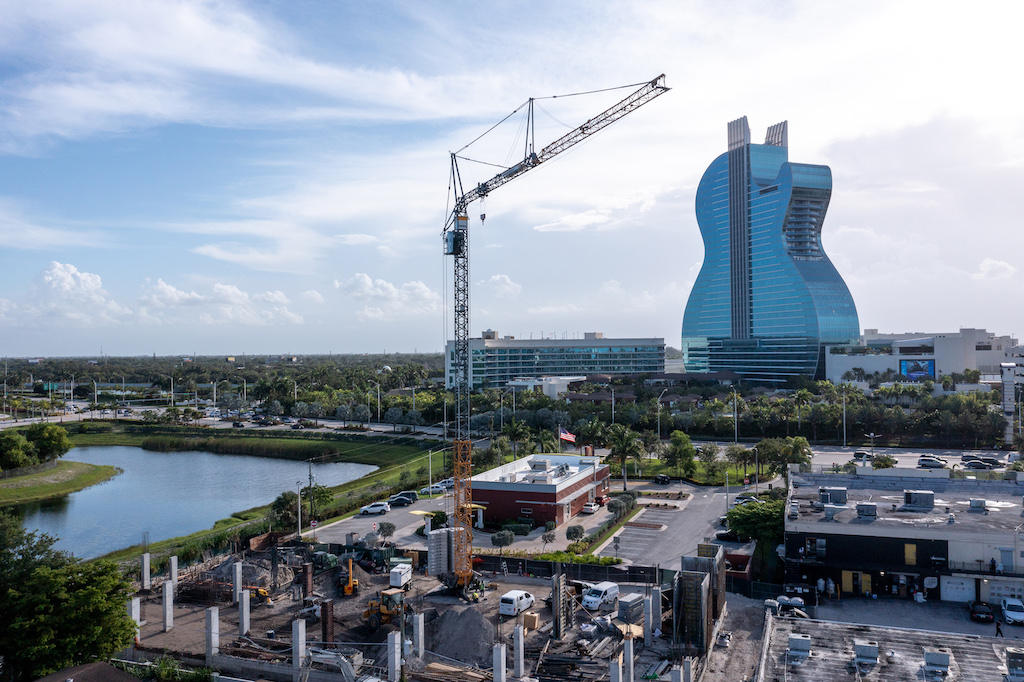 liebherr 125k crane 300dpi