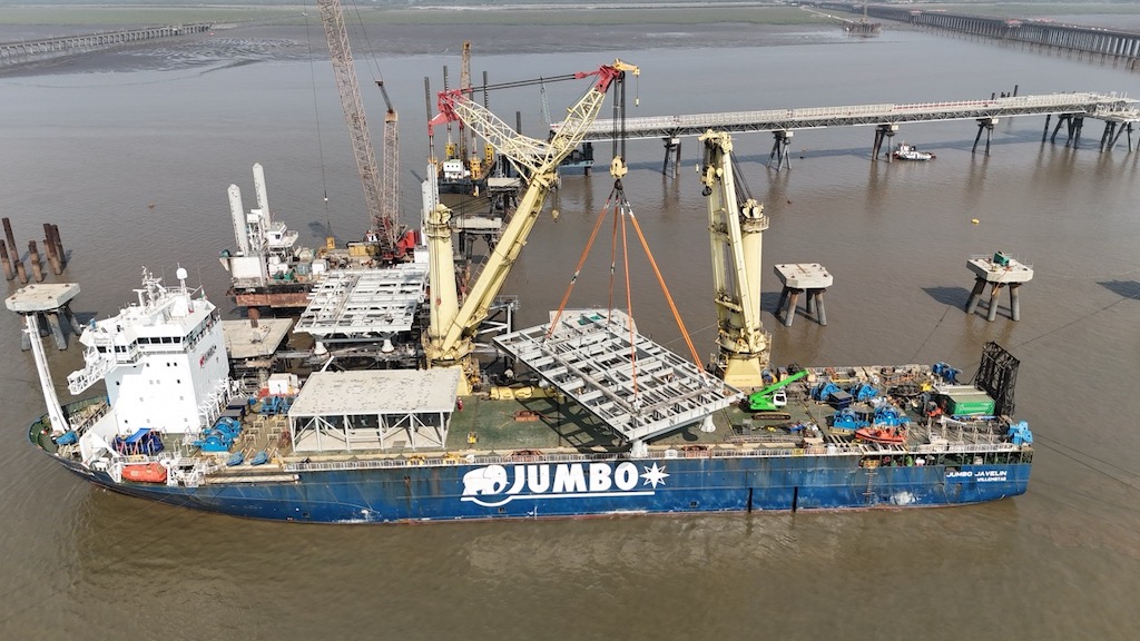 JSI Dahej berth expansion Jumbo Javelin 2