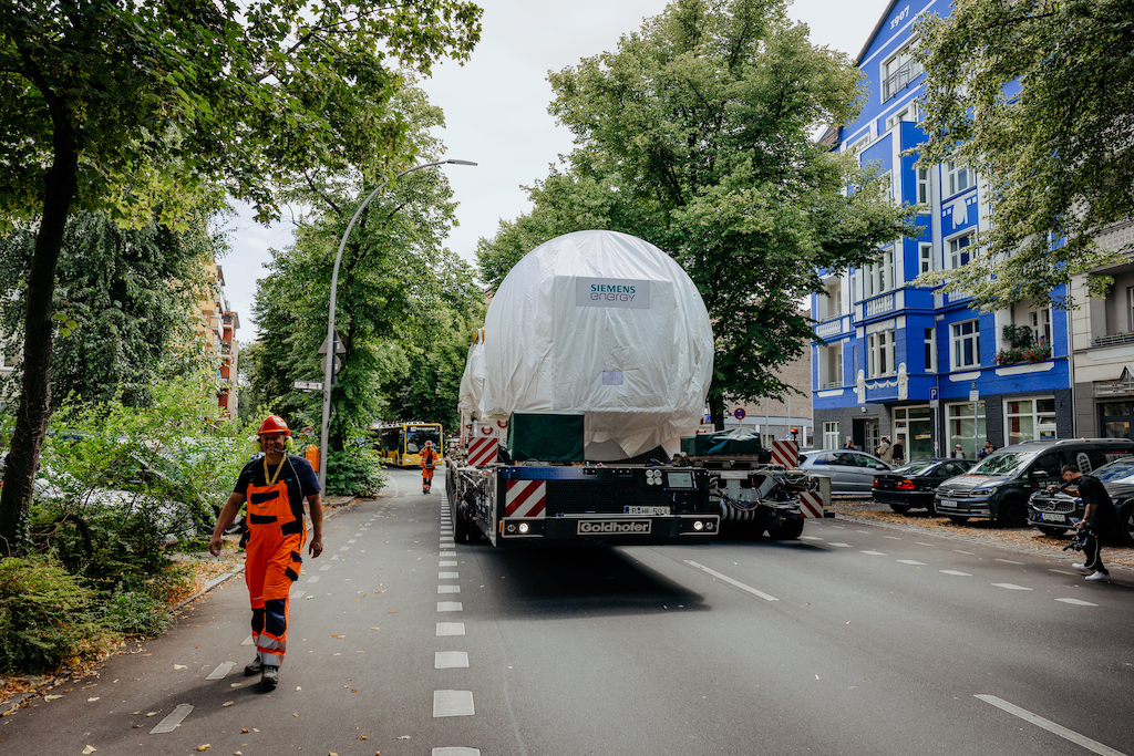 07 Goldhofer Transport BEHALA E Powerpack 160