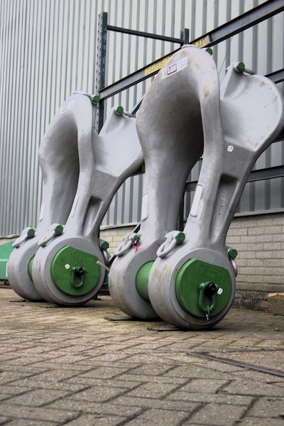 1500t Shackles