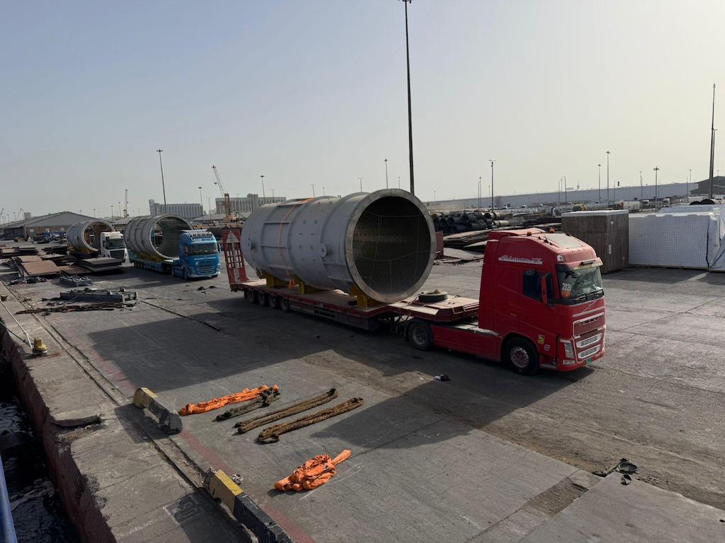 deugro Moves 42 OOG Units from UAE to Poland via Jeddah