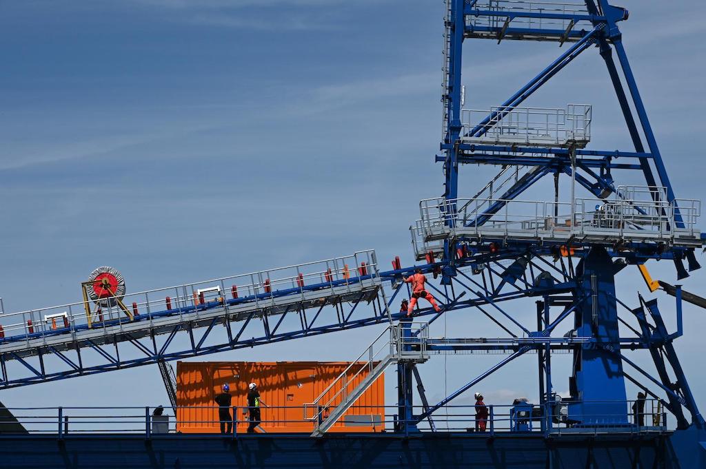 installation portique senalia site lecureur haropa port rouen
